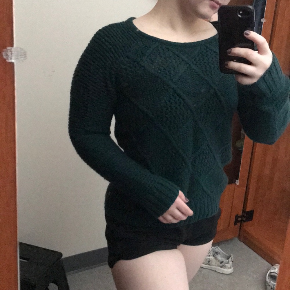 Green American Eagle sweater